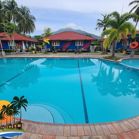 Global Ikhwan Resort Kuah Exteriör bild