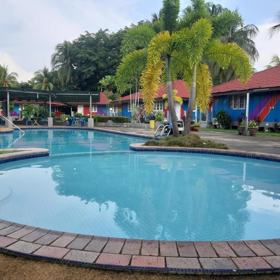 Global Ikhwan Resort Kuah Exteriör bild